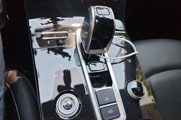Used Chery Tiggo 8 2021 Kunpeng Edition 290TGDI Automatic Zhubfeng Version Gear Lever