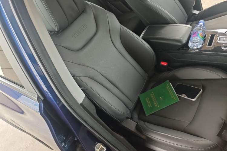 Used Chery Tiggo 8 2021 Kunpeng Edition 390TGDI Automatic Zhubfeng Version Right Front Seat