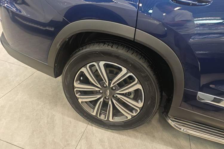 Used Chery Tiggo 8 2021 Kunpeng Edition 290TGDI Automatic Zhubfeng+ Version Right Rear Wheel Hub