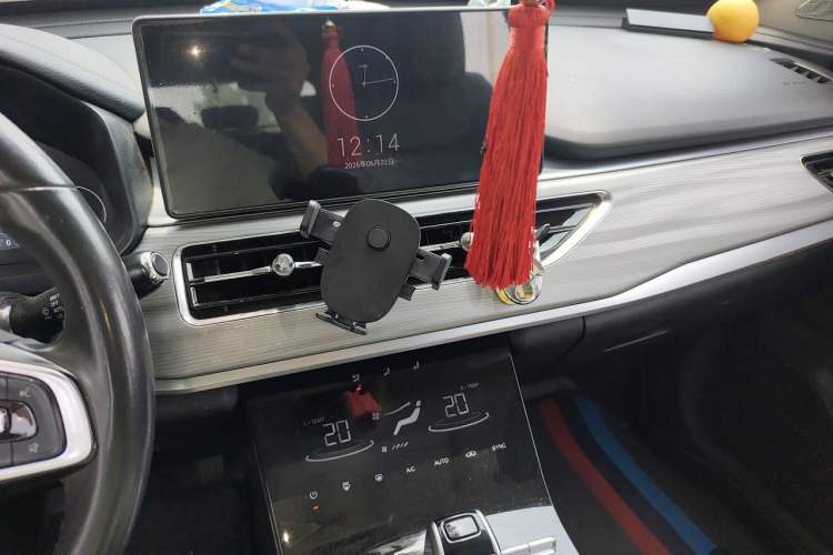 Used Chery Tiggo 8 2021 Kunpeng Edition 390TGDI Automatic Fuyao Version Audio And AC Panel