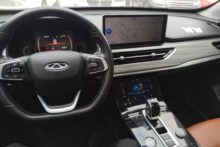 Used Chery Tiggo 8 2021 Kunpeng Edition 390TGDI Automatic Fuyao Version Audio And AC Panel
