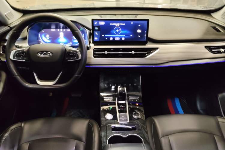 Used Chery Tiggo 8 2021 Kunpeng Edition 390TGDI Automatic Fuyao Version Center Console