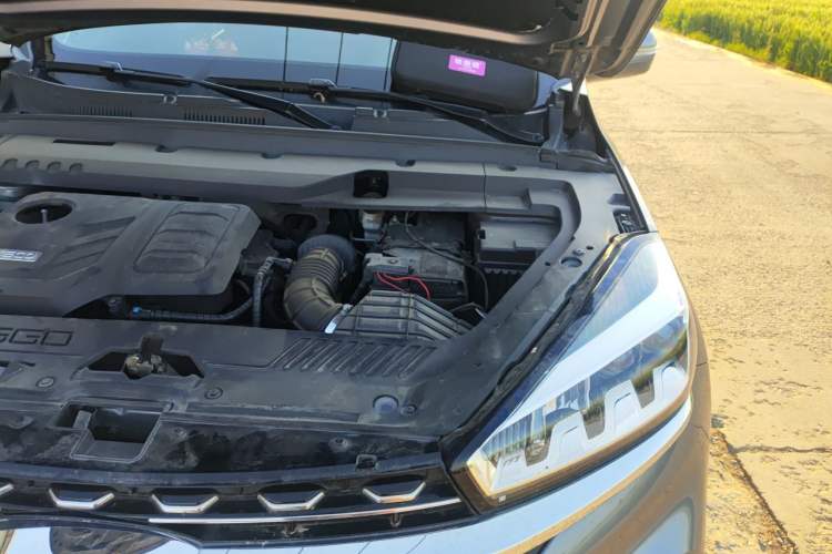 Used Chery Tiggo 8 2021 Kunpeng Edition 390TGDI Automatic Fuyao Version Engine Bay Left