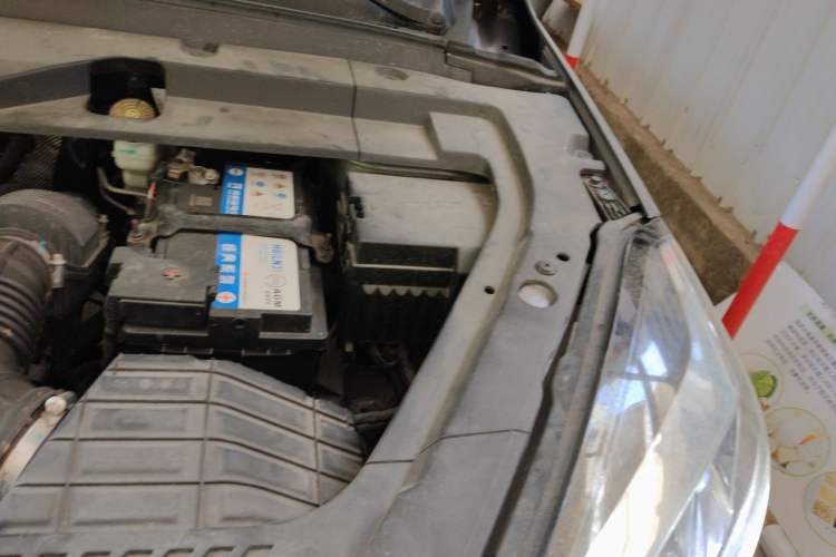 Used Chery Tiggo 8 2021 Kunpeng Edition 390TGDI Automatic Fuyao Version Engine Bay Left
