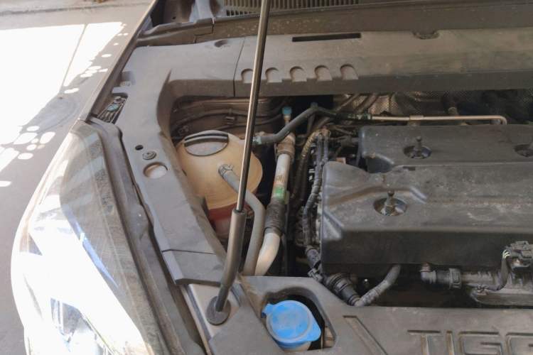 Used Chery Tiggo 8 2021 Kunpeng Edition 390TGDI Automatic Fuyao Version Engine Bay Right