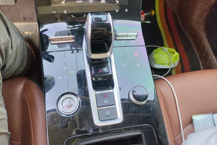 Used Chery Tiggo 8 2021 Kunpeng Edition 390TGDI Automatic Fuyao Version Gear Lever