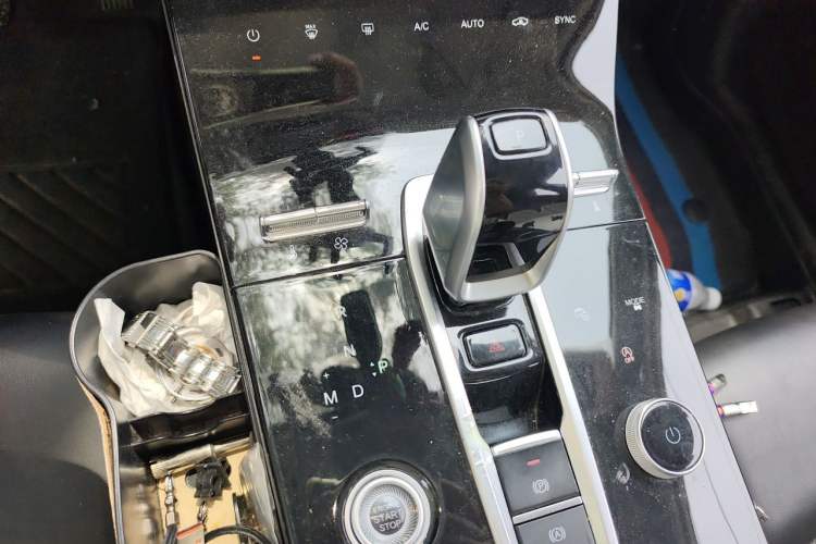 Used Chery Tiggo 8 2021 Kunpeng Edition 390TGDI Automatic Fuyao Version Gear Lever