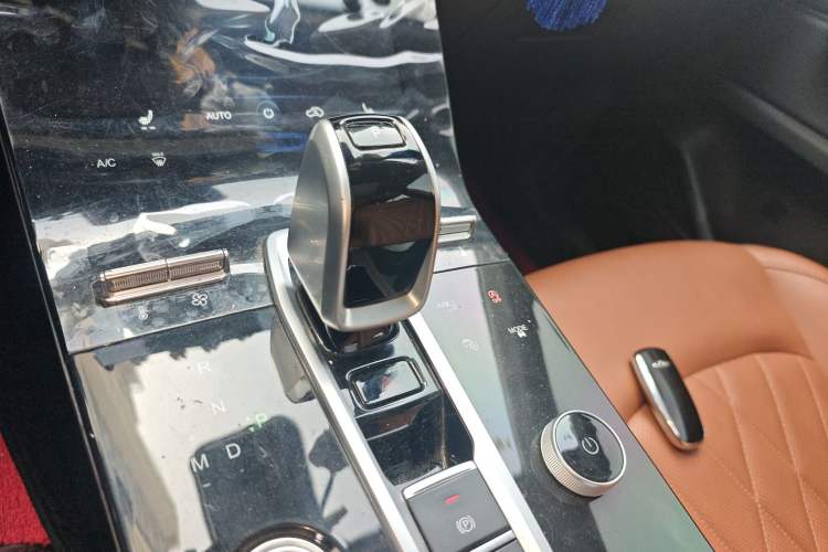 Used Chery Tiggo 8 2021 Kunpeng Edition 290TGDI Automatic Fuyao Version Gear Lever