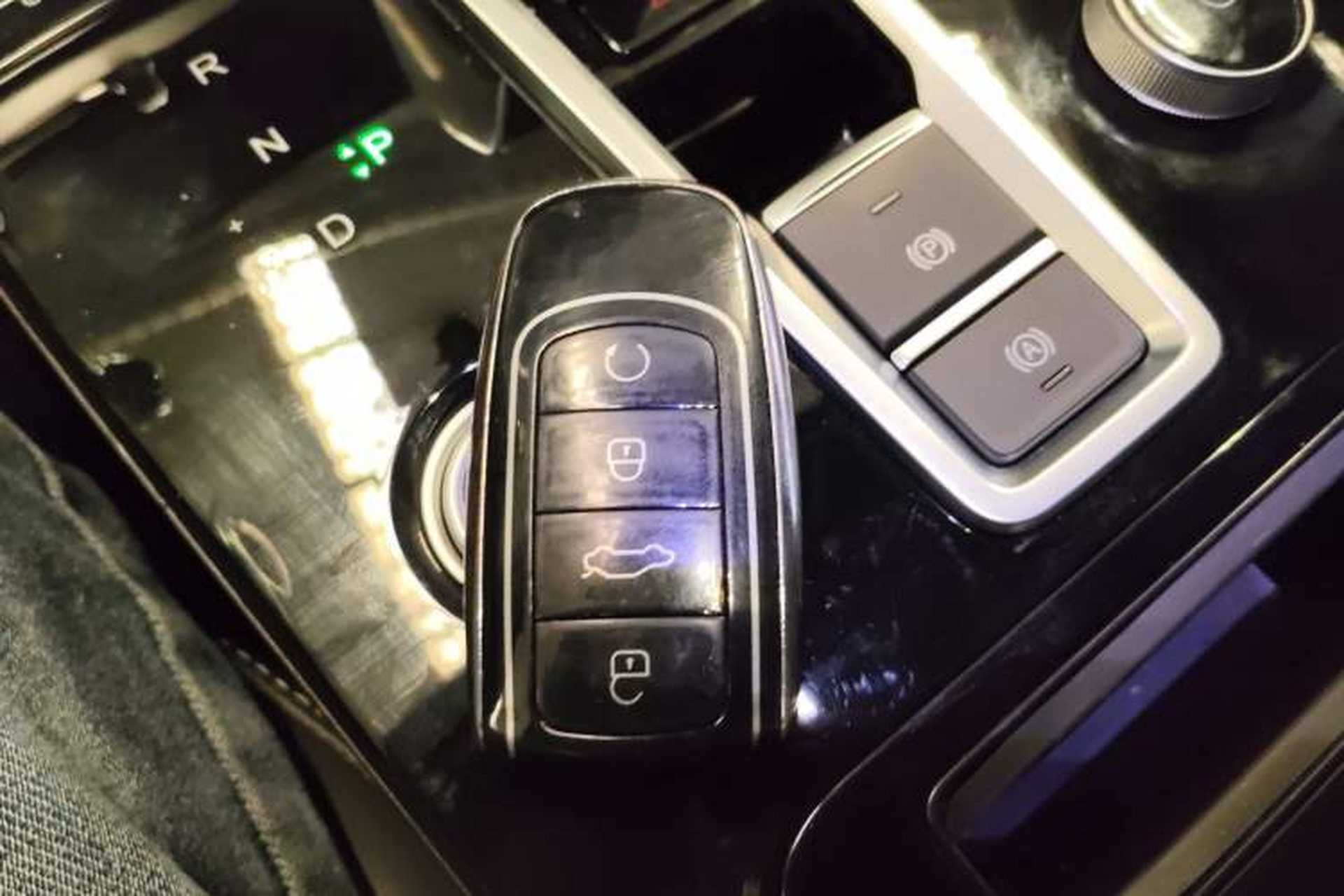 Used Chery Tiggo 8 2021 Kunpeng Edition 390TGDI Automatic Fuyao Version Interior 1
