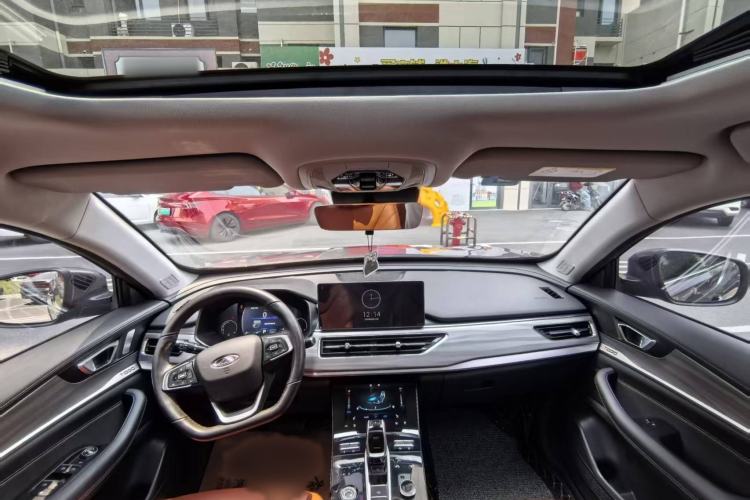 Used Chery Tiggo 8 2021 Kunpeng Edition 390TGDI Automatic Fuyao Version Interior 3