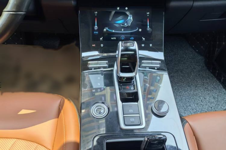 Used Chery Tiggo 8 2021 Kunpeng Edition 390TGDI Automatic Fuyao Version Interior 5