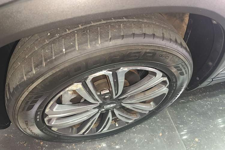 Used Chery Tiggo 8 2021 Kunpeng Edition 390TGDI Automatic Zhubfeng+ Version Left Front Wheel Hub