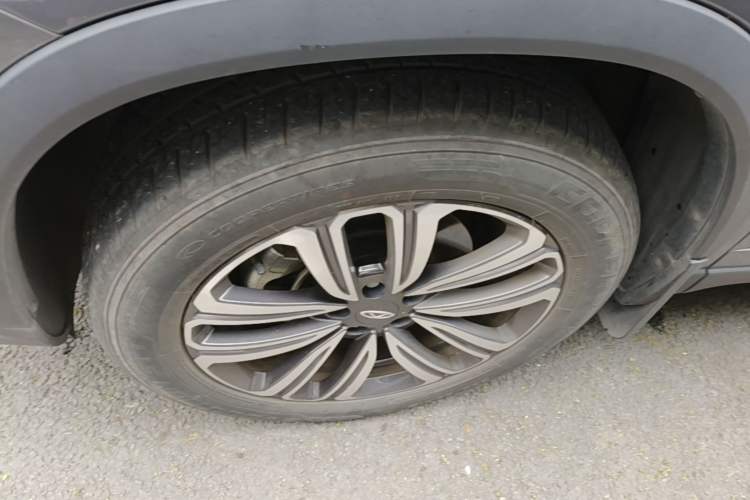 Used Chery Tiggo 8 2021 Kunpeng Edition 290TGDI Automatic Zhubfeng+ Version Left Front Wheel Hub