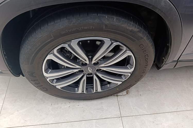 Used Chery Tiggo 8 2021 Kunpeng Edition 290TGDI Automatic Zhubfeng Version Left Front Wheel Hub