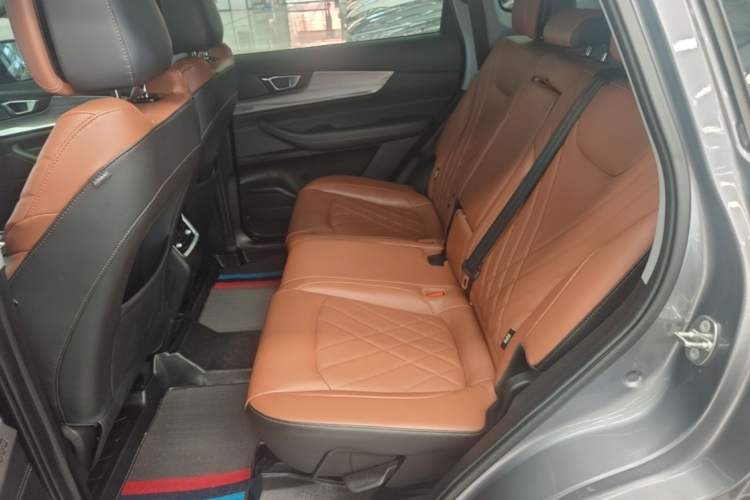 Used Chery Tiggo 8 2021 Kunpeng Edition 390TGDI Automatic Fuyao Version Left Rear Seat