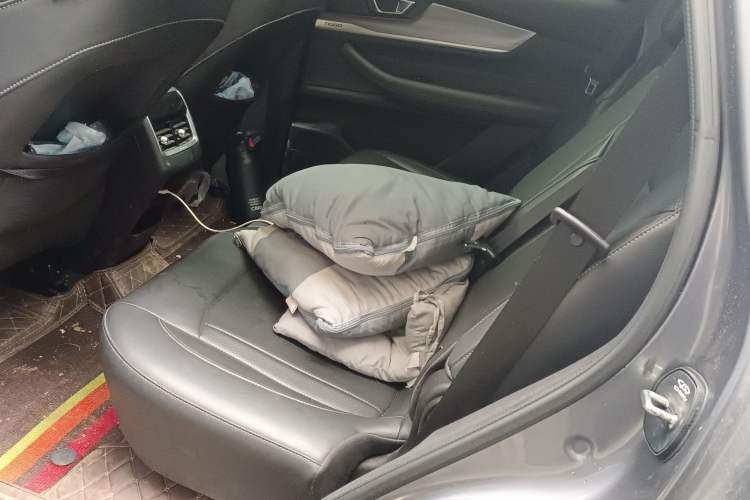 Used Chery Tiggo 8 2021 1.6 TGDI Automatic Siberia Edition 7-Seater Left Rear Seat