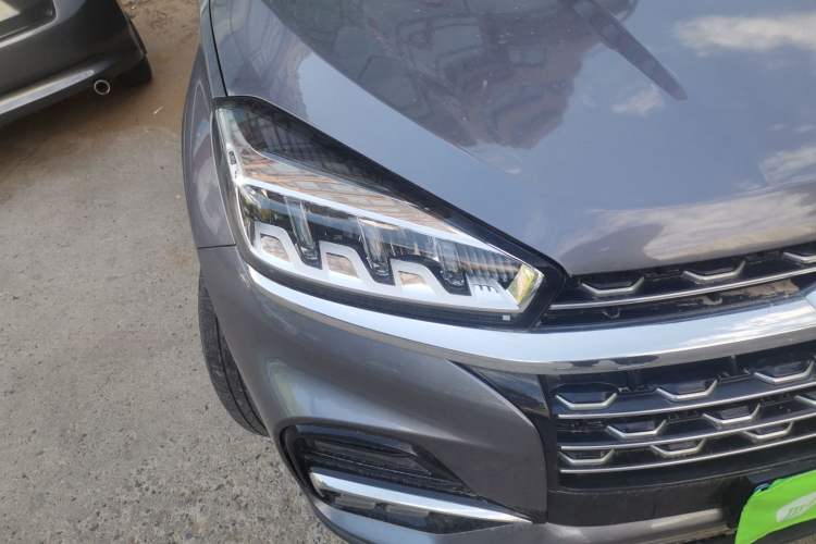 Used Chery Tiggo 8 2021 2.0T Artisan Collaboration Edition Basic Version Right Front Headlight