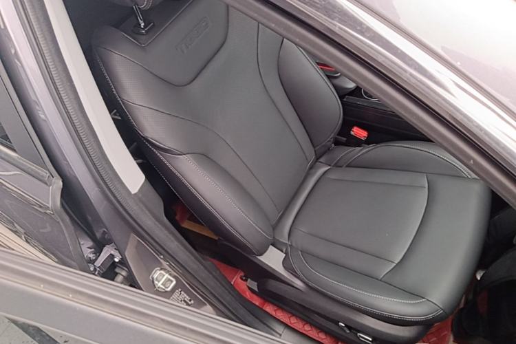 Used Chery Tiggo 8 2021 Kunpeng Edition 290TGDI Automatic Zhubfeng Version Right Front Seat