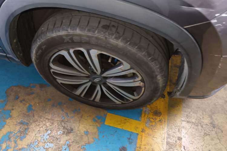 Used Chery Tiggo 8 2021 Kunpeng Edition 390TGDI Automatic Zhubfeng Version Right Front Wheel Hub