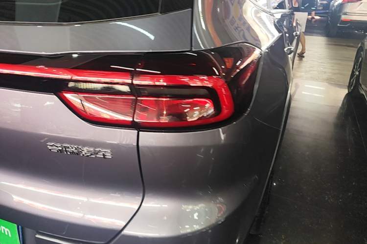 Used Chery Tiggo 8 2021 Kunpeng Edition 390TGDI Automatic Zhubfeng+ Version Right Rear Taillight