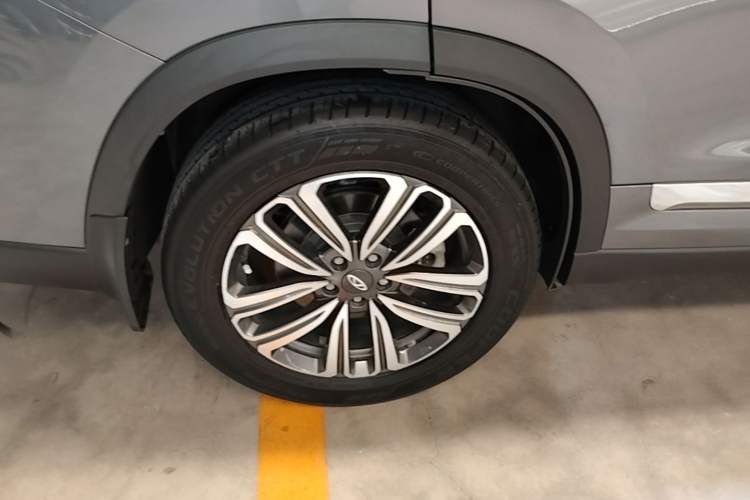 Used Chery Tiggo 8 2021 Kunpeng Edition 390TGDI Automatic Fuyao Version Right Rear Wheel Hub