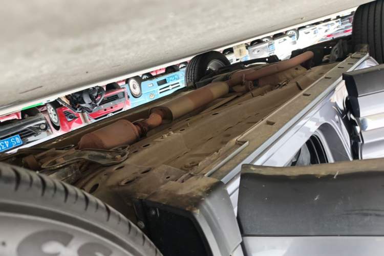 Used Chery Tiggo 8 2021 Kunpeng Edition 290TGDI Automatic Zhubfeng Version Right Side Sill