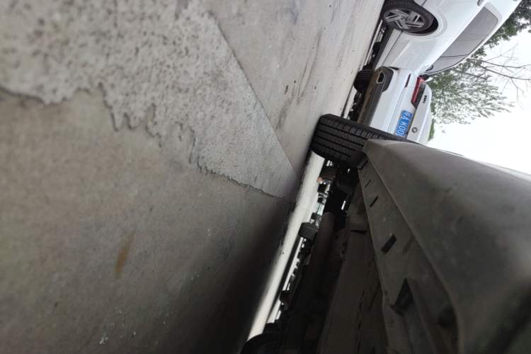 Used Chery Tiggo 8 2021 Kunpeng Edition 390TGDI Automatic Fuyao Version Right Side Sill
