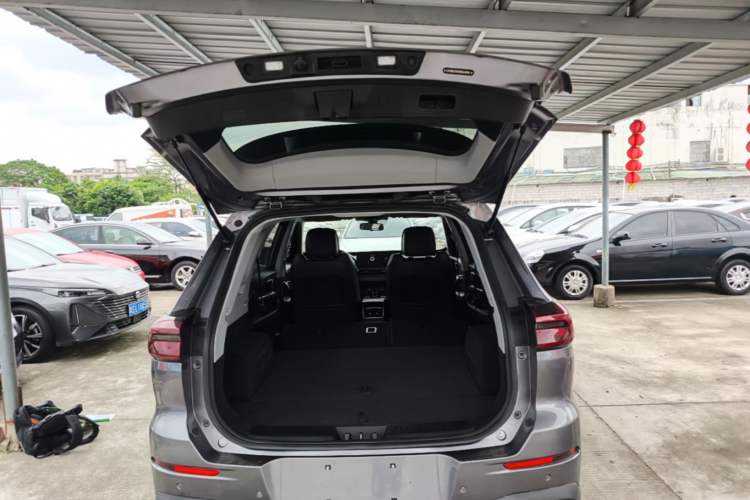 Used Chery Tiggo 8 2021 Kunpeng Edition 290TGDI Automatic Zhubfeng Version Trunk