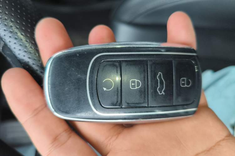Used Chery Tiggo 8 2021 2.0T Artisan Collaboration Edition Basic Version Vehicle Key