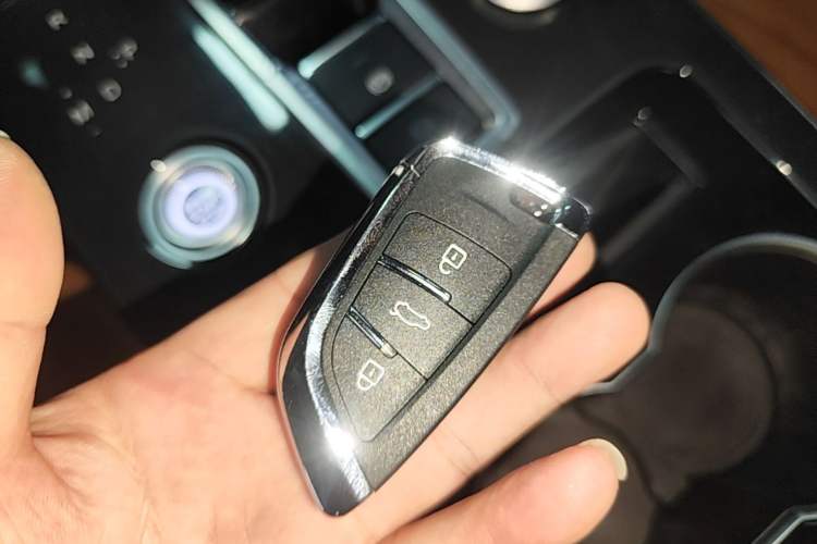 Used Chery Tiggo 8 2021 Kunpeng Edition 390TGDI Automatic Fuyao Version Vehicle Key
