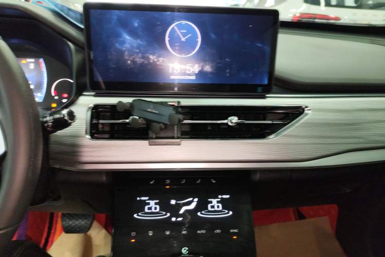 Used Chery Tiggo 8 2021 Kunpeng Edition 290TGDI Automatic Zhubfeng Version Audio And AC Panel