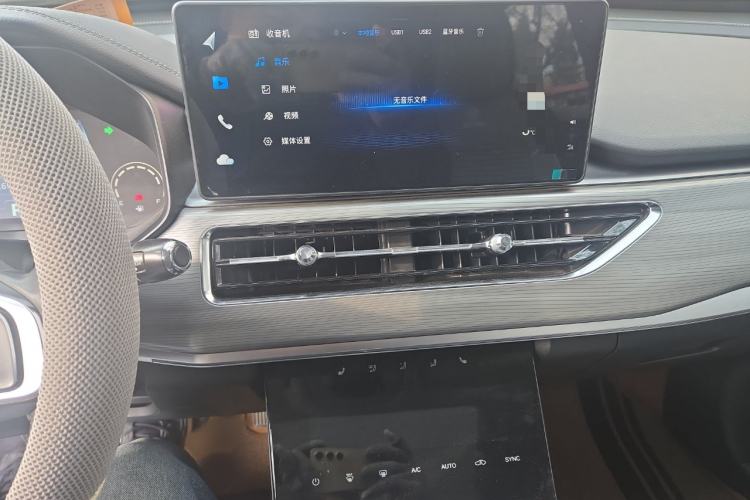 Used Chery Tiggo 8 2021 Kunpeng Edition 290TGDI Automatic Zhubfeng+ Version Audio And AC Panel