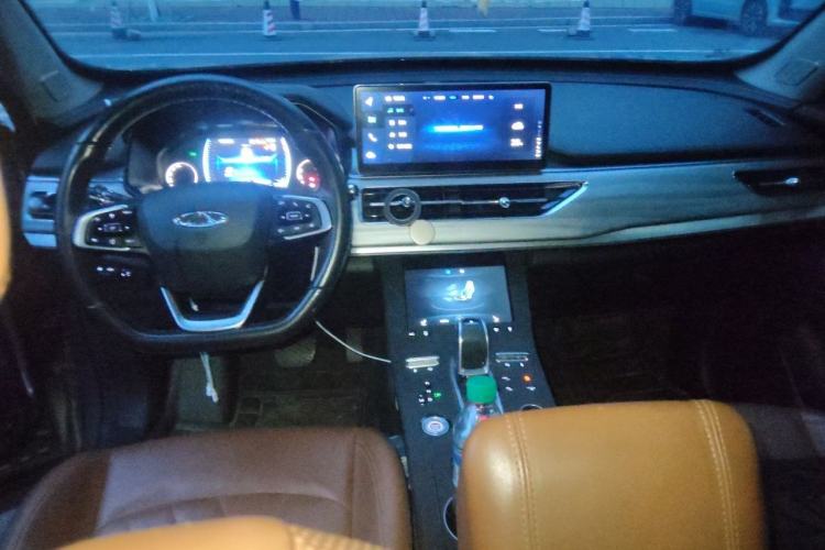 Used Chery Tiggo 8 2021 Kunpeng Edition 290TGDI Automatic Fuyao Version Center Console