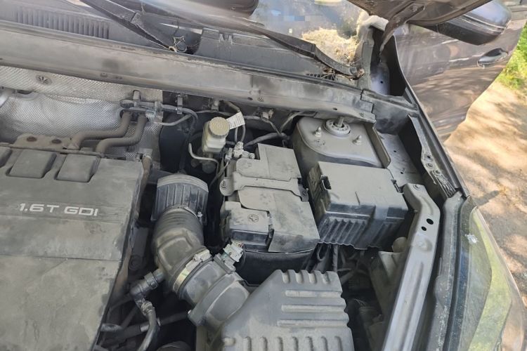 Used Chery Tiggo 8 2021 Kunpeng Edition 290TGDI Automatic Zhanchi Version Engine Bay Left