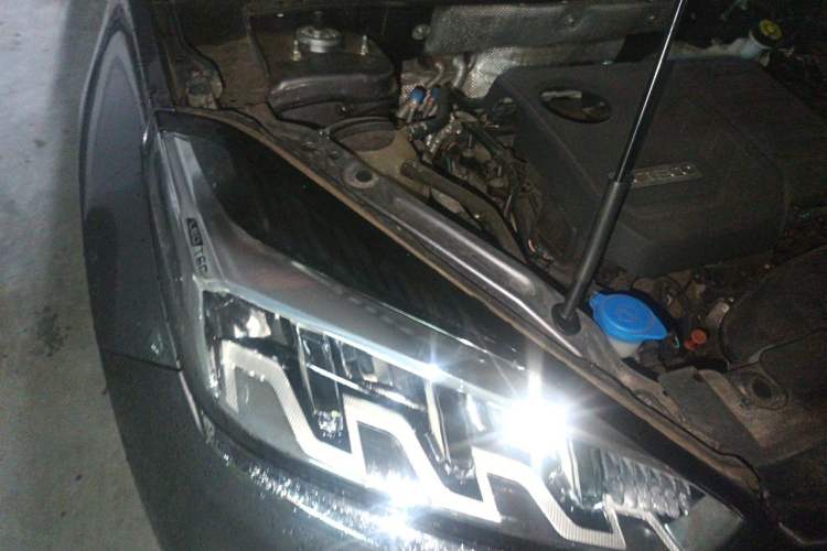 Used Chery Tiggo 8 2021 2.0T Artisan Collaboration Special Edition Engine Bay Right