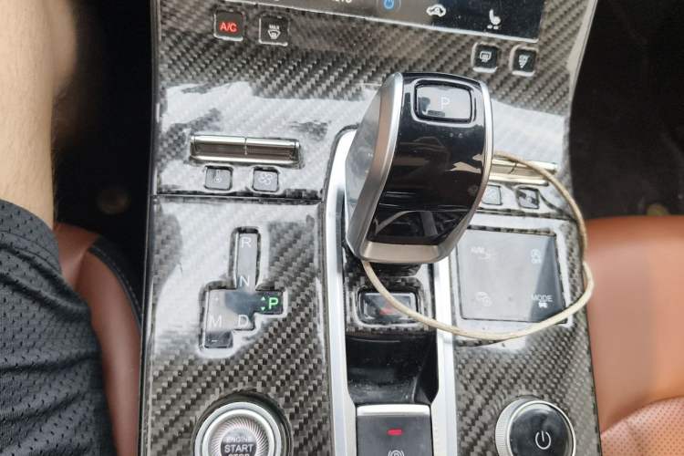 Used Chery Tiggo 8 2021 Kunpeng Edition 390TGDI Automatic Fuyao Version Gear Lever