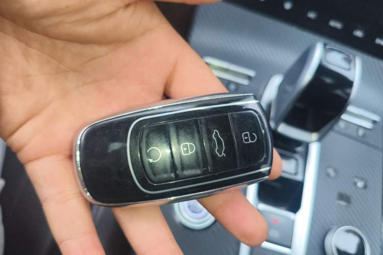 Used Chery Tiggo 8 2021 Kunpeng Edition 290TGDI Automatic Zhubfeng Version Interior 1