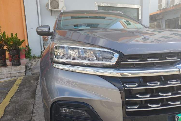 Used Chery Tiggo 8 2021 Kunpeng Edition 290TGDI Automatic Zhubfeng Version Right Front Headlight