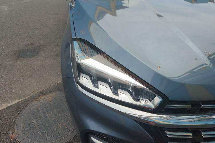 Used Chery Tiggo 8 2021 Kunpeng Edition 390TGDI Automatic Fuyao Version Right Front Headlight