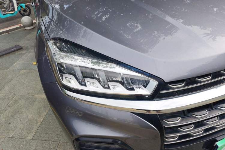 Used Chery Tiggo 8 2021 Kunpeng Edition 390TGDI Automatic Fuyao Version Right Front Headlight