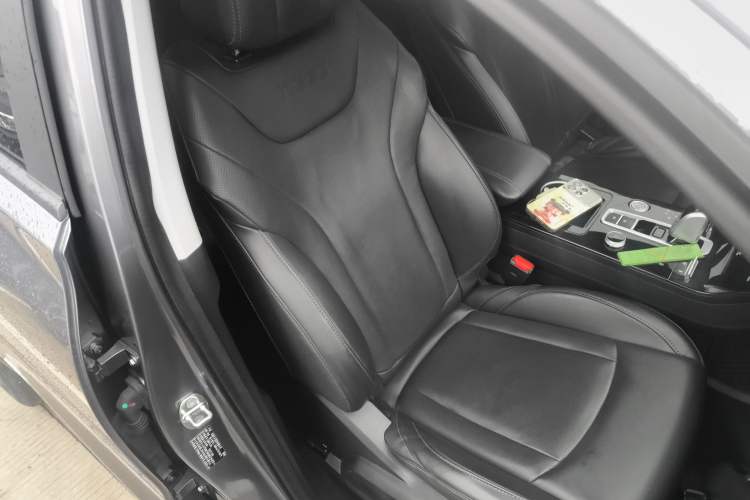 Used Chery Tiggo 8 2021 Kunpeng Edition 290TGDI Automatic Zhubfeng Version Right Front Seat