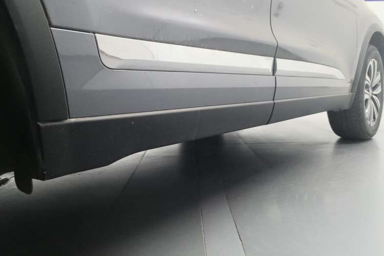 Used Chery Tiggo 8 2021 Kunpeng Edition 390TGDI Automatic Fuyao Version Right Side Sill