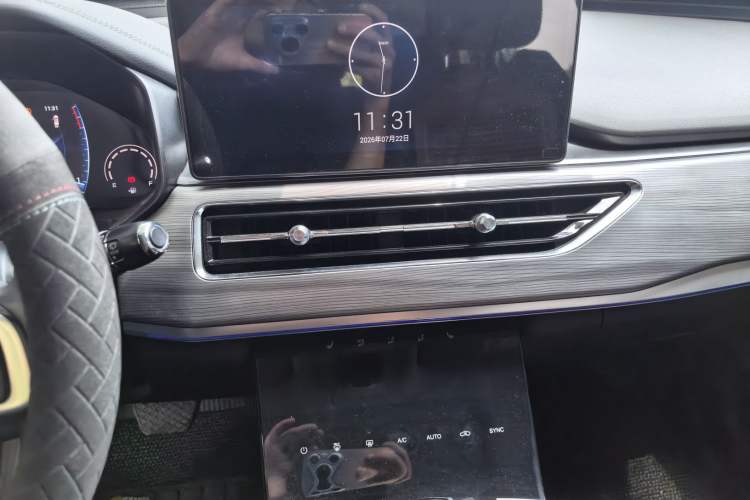 Used Chery Tiggo 8 2021 Kunpeng Edition 390TGDI Automatic Zhubfeng+ Version Audio And AC Panel