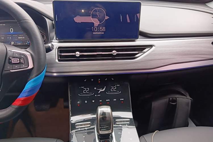 Used Chery Tiggo 8 2021 Kunpeng Edition 290TGDI Automatic Zhubfeng Version Audio And AC Panel