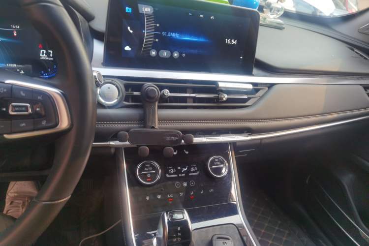 Used Chery Tiggo 8 2021 Kunpeng Edition 290TGDI Automatic Zhanchi Version Audio And AC Panel