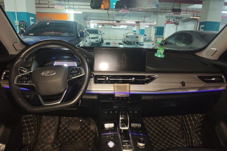 Used Chery Tiggo 8 2021 Kunpeng Edition 390TGDI Automatic Fuyao Version+ Center Console