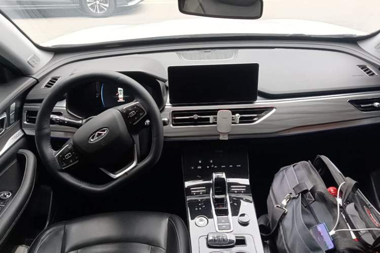 Used Chery Tiggo 8 2021 Kunpeng Edition 290TGDI Automatic Zhubfeng Version Center Console