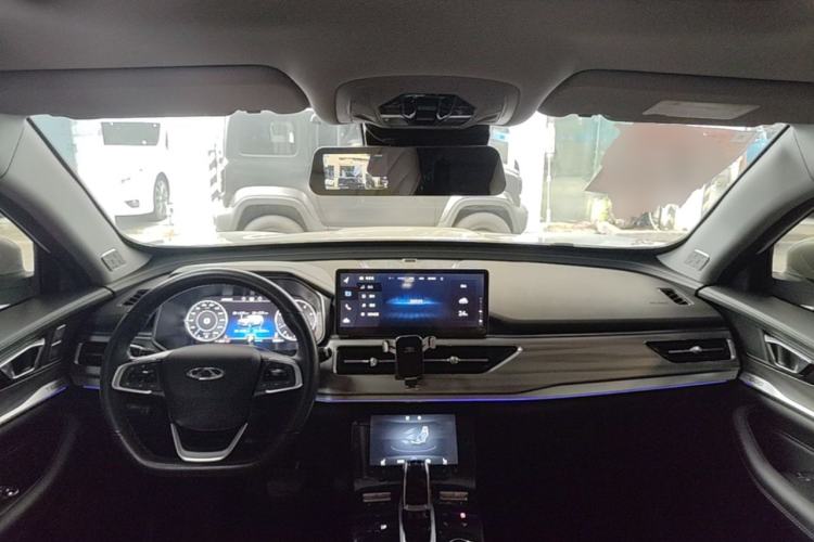 Used Chery Tiggo 8 2021 Kunpeng Edition 390TGDI Automatic Fuyao Version Center Console