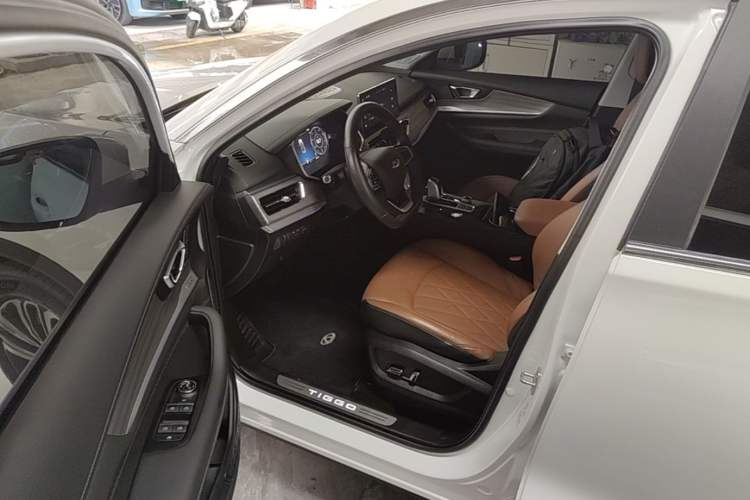 Used Chery Tiggo 8 2021 Kunpeng Edition 390TGDI Automatic Fuyao Version Driver Seat