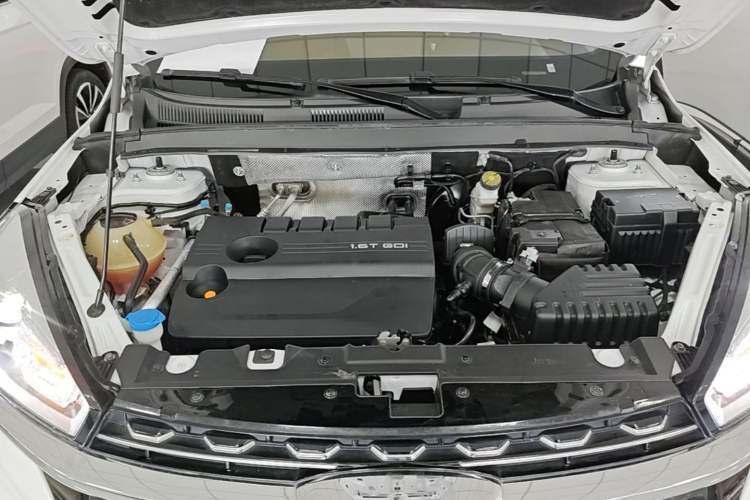 Used Chery Tiggo 8 2021 Kunpeng Edition 290TGDI Automatic Zhanchi Version Engine Bay